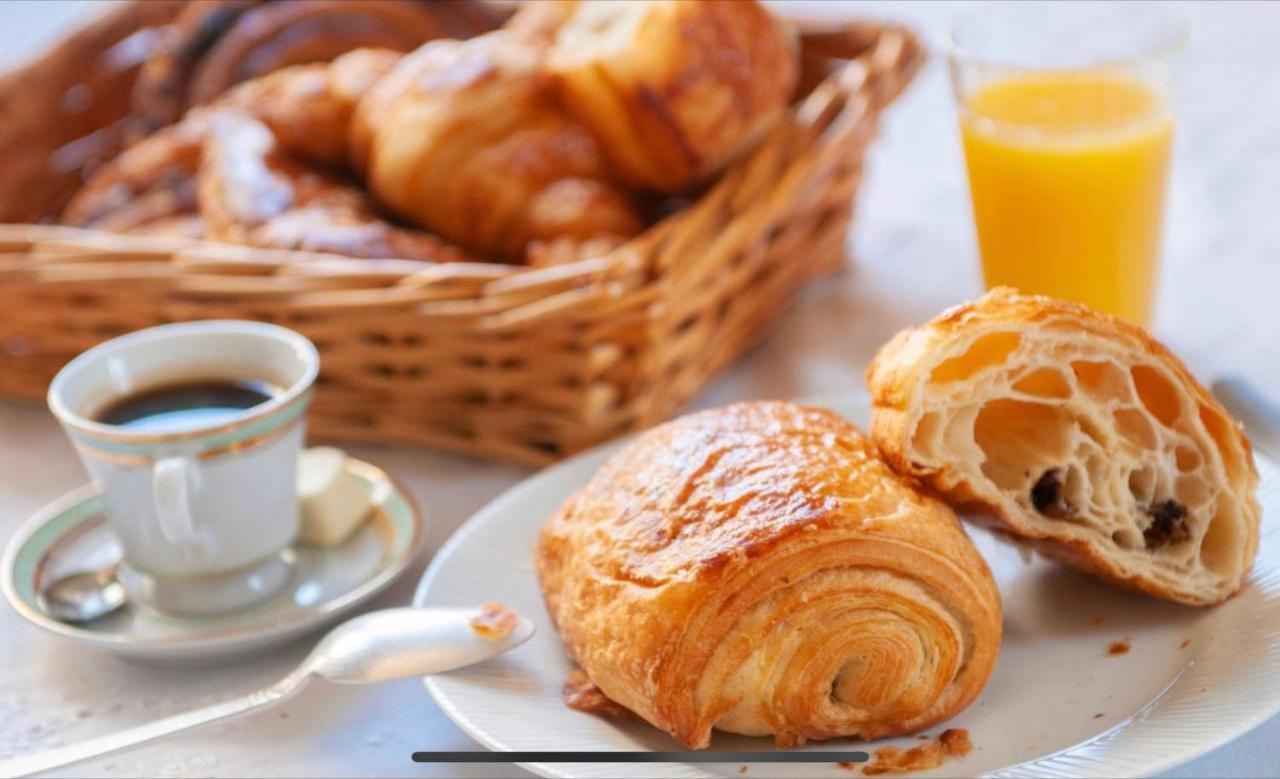 Bed and Breakfast Le Soyeux Лион Экстерьер фото